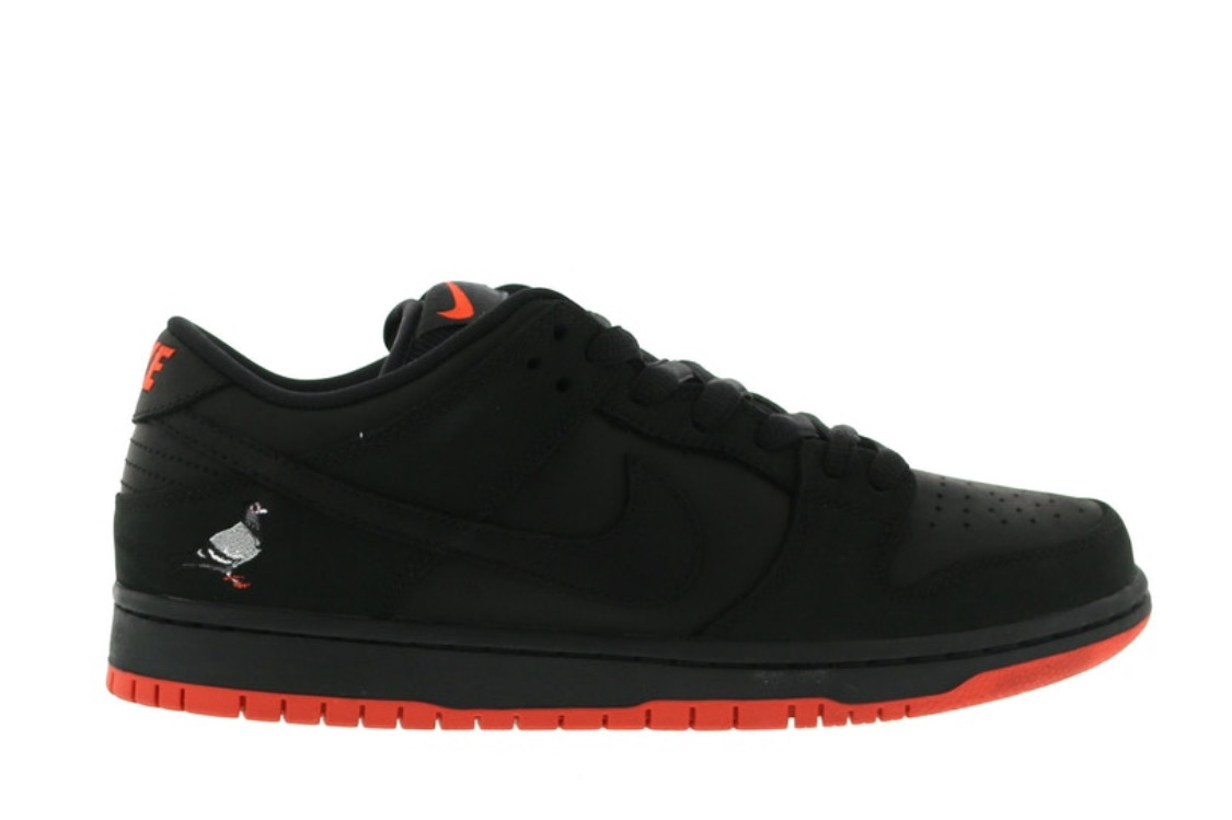 Nike SB Dunk Low Black Pigeon